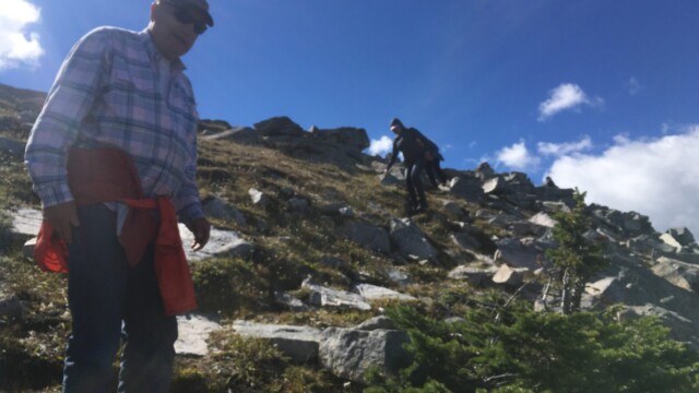 Hiking Vimy Peak (day ride)